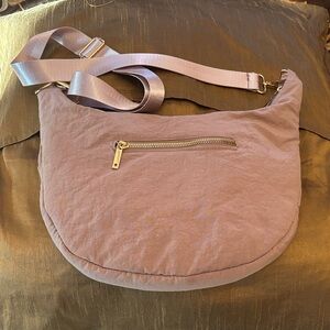 Kenzie Lavender Crossbody Bag with Gold Zipper